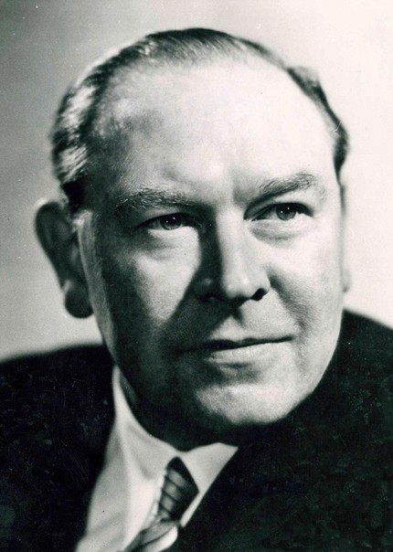 Джеральд Мур