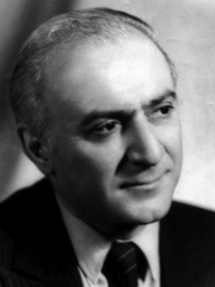 Юрий Суренович Айрапетян