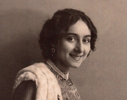 Вера Каралли