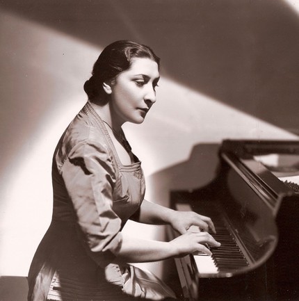 Фелиция Блументаль