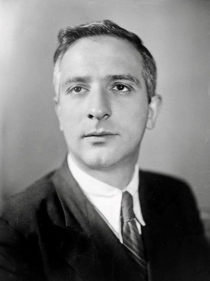 Яков Исаакович Мильштейн