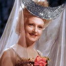 Показательная деталь в советской «Золушке»