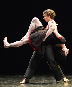 "Серенада". Наталья Осипова, Иван Васильев. 
Фото Дамира Юсупова/Большой театр.