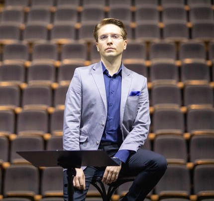 Александр Алексеев